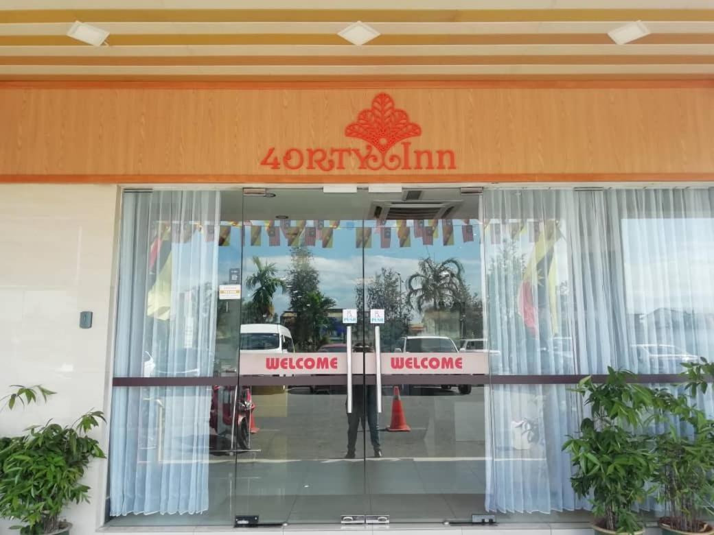 4Orty Inn Bintulu Exterior photo