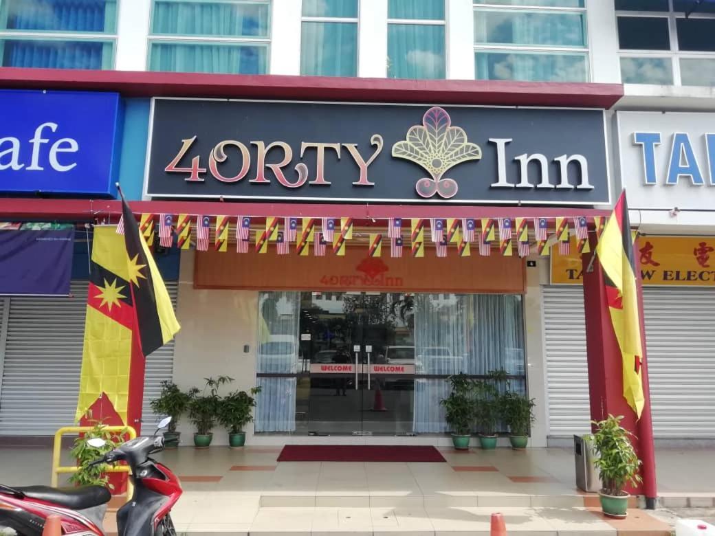 4Orty Inn Bintulu Exterior photo