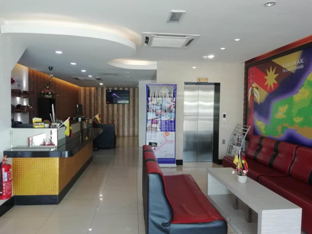 4Orty Inn Bintulu Exterior photo